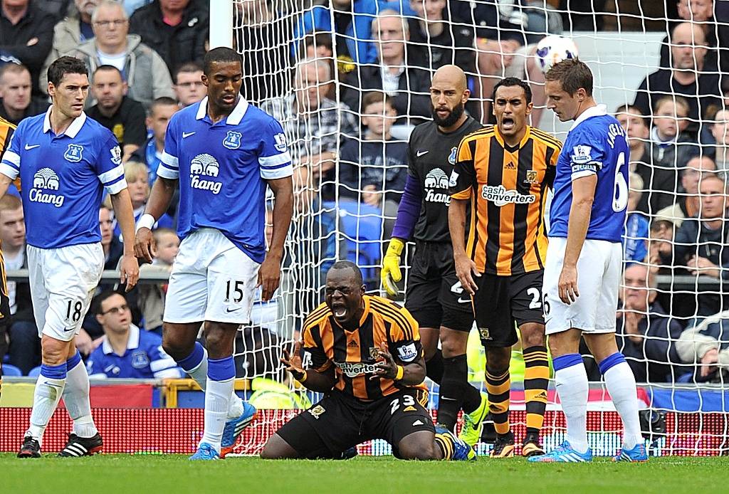 面对实力悬, 排出, 佩德里能保 面对实力悬, 排出, 佩德里能保